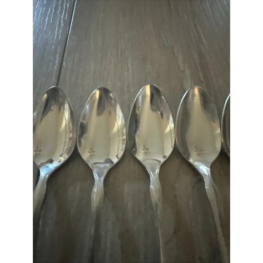 SET OF 7 WM ROGERS CUSTOM STAINLESS‎ STEEL ROYAL SPLENDOR 6-1/4
